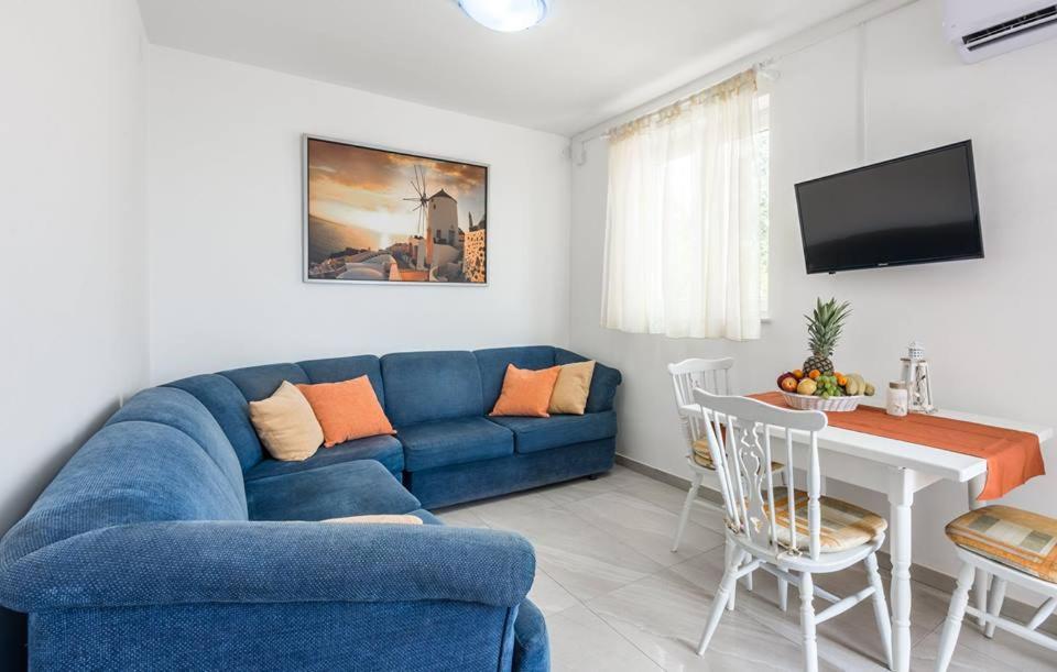 Apartments Dora 万塔西西 外观 照片