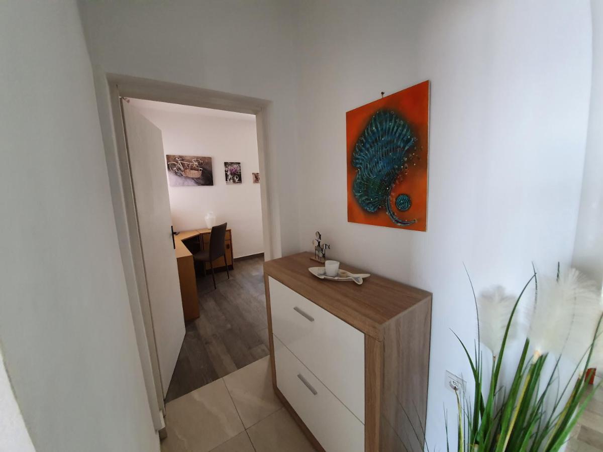 Apartments Dora 万塔西西 外观 照片